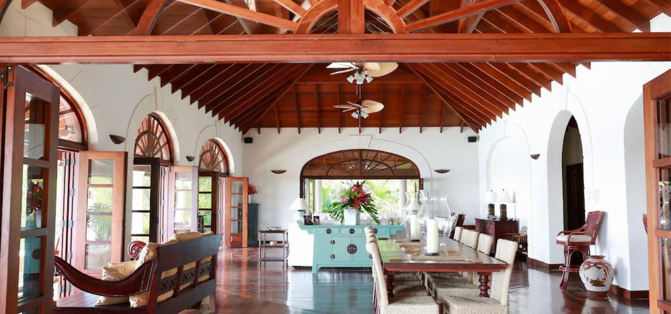 vacation-rentals/st-vincent-and-the-grenadines/bequia/hope-bay/sights-and-sounds