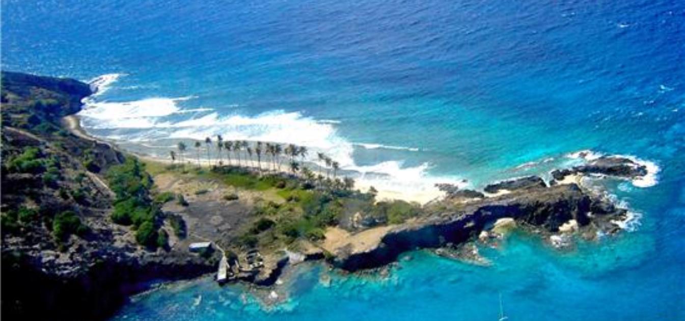 PRIVATE ISLAND Petit Nevis