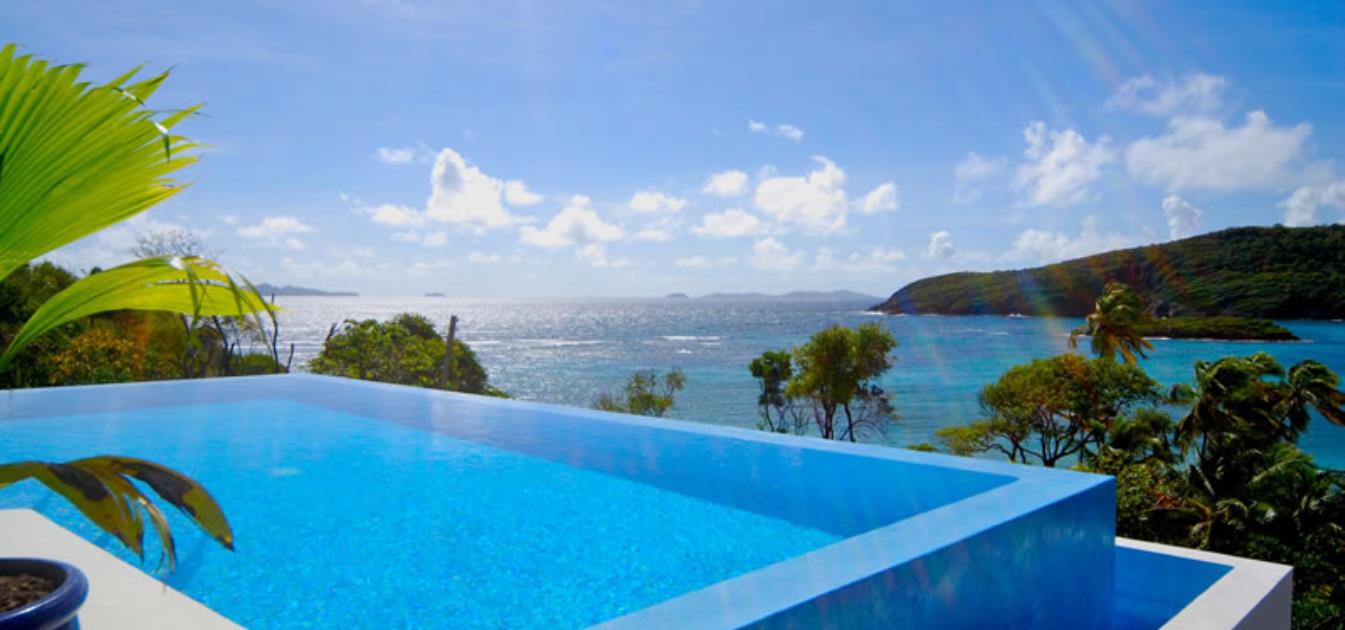 vacation-rentals/st-vincent-and-the-grenadines/bequia/crescent-bay/beachfront-plantation-house-ijeoma-panorama