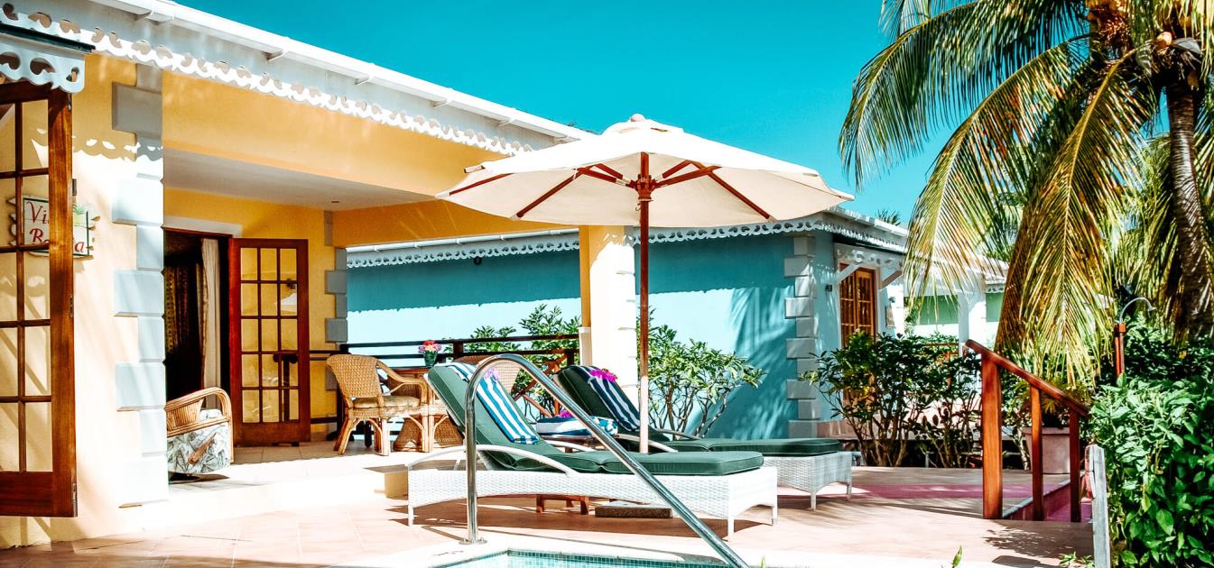 vacation-rentals/st-vincent-and-the-grenadines/bequia/friendship-bay/bequia-beach-hotel-private-villa-with-pool