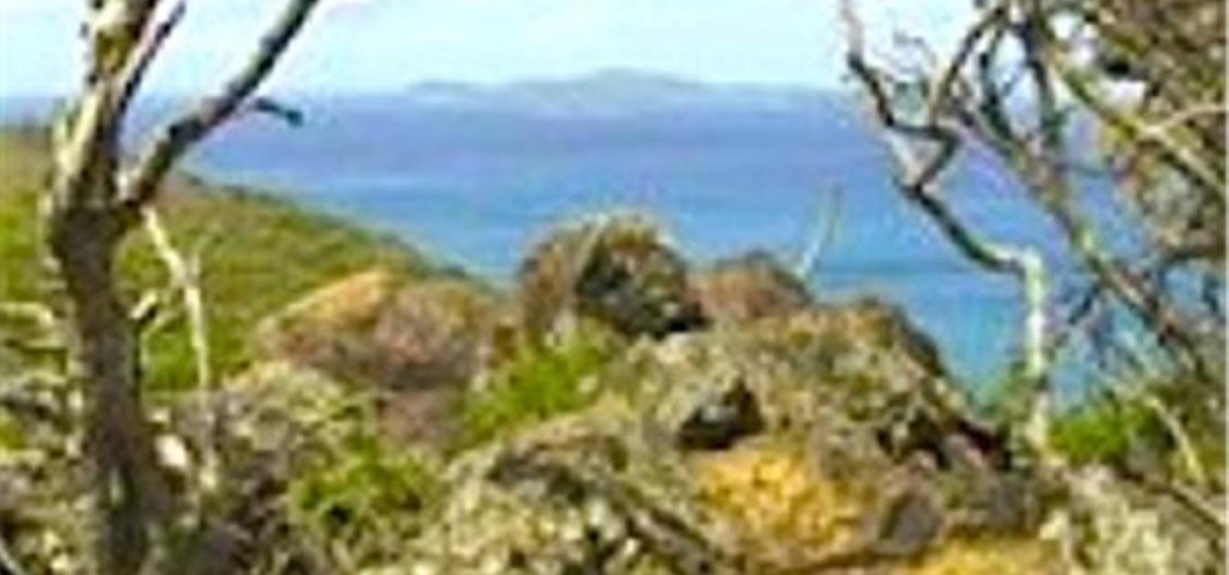 PRIVATE ISLAND Balliceaux Island