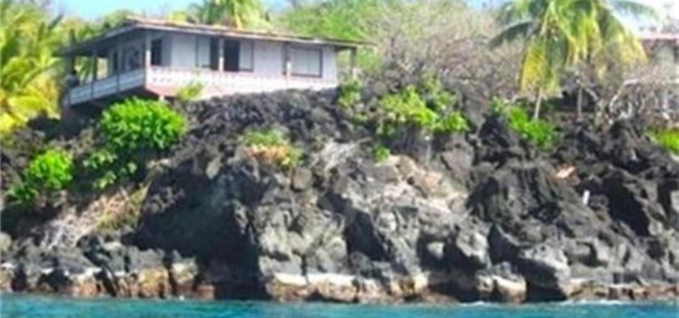 PRIVATE ISLAND  Isle de Caille