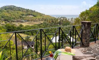 Firefly Bequia