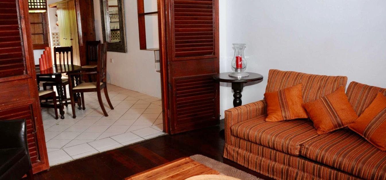 Twin Palms Safari Lodge