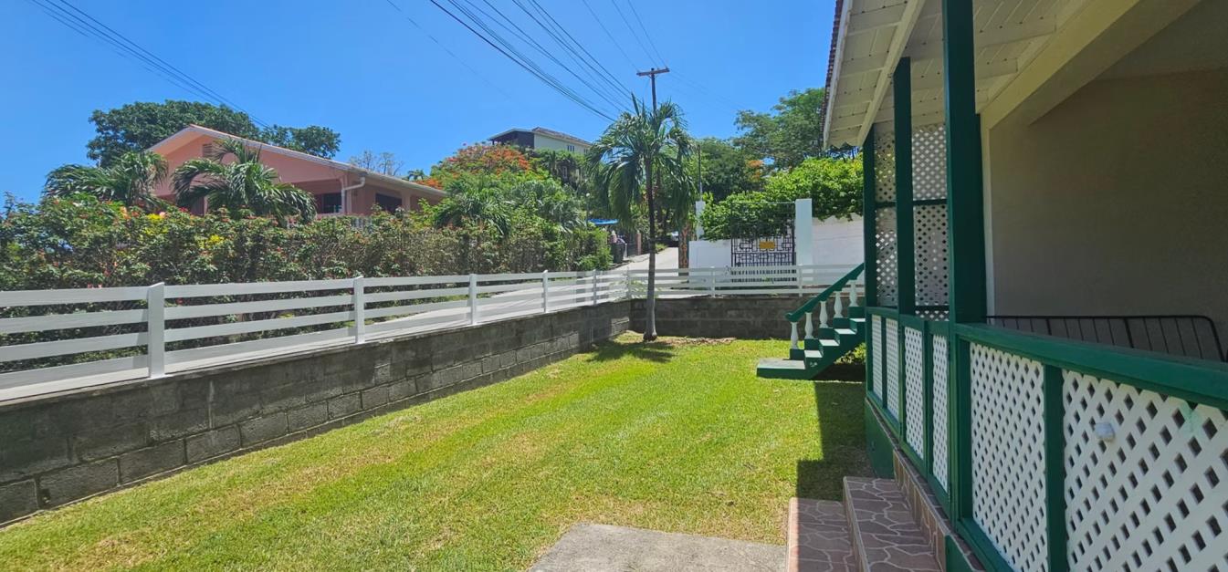 vacation-rentals/st-vincent-and-the-grenadines/bequia/lower-bay/casablanca-lower-villa