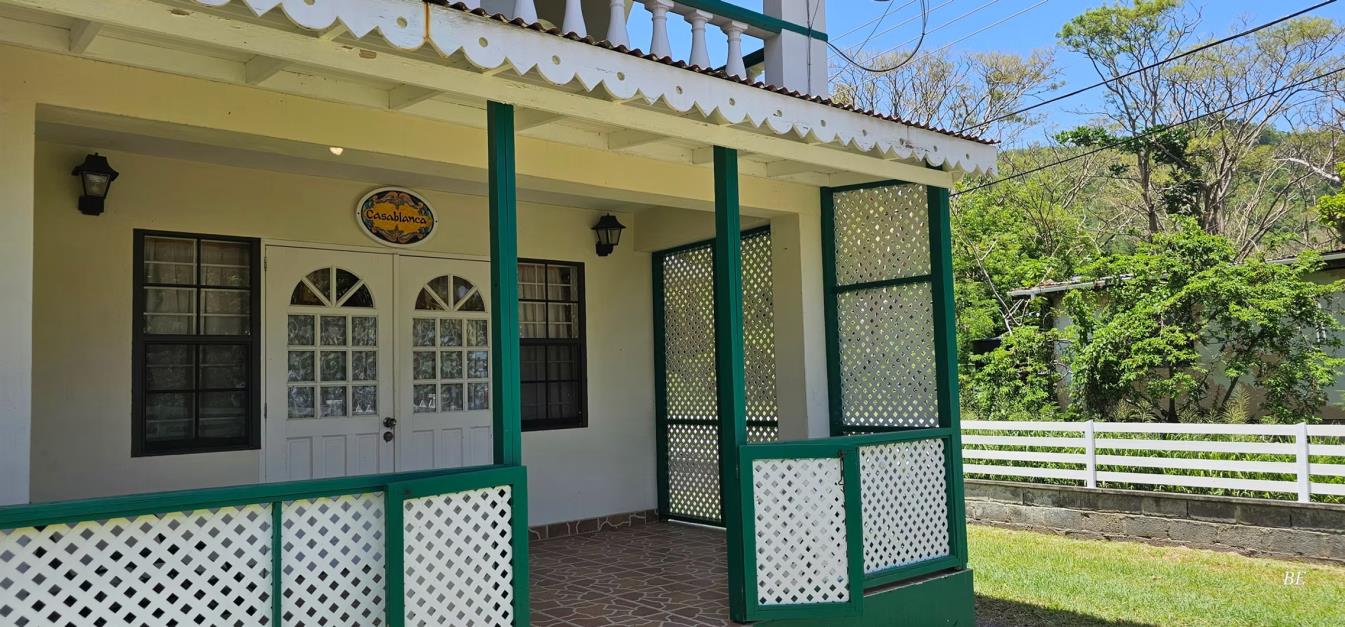 vacation-rentals/st-vincent-and-the-grenadines/bequia/lower-bay/casablanca-lower-villa