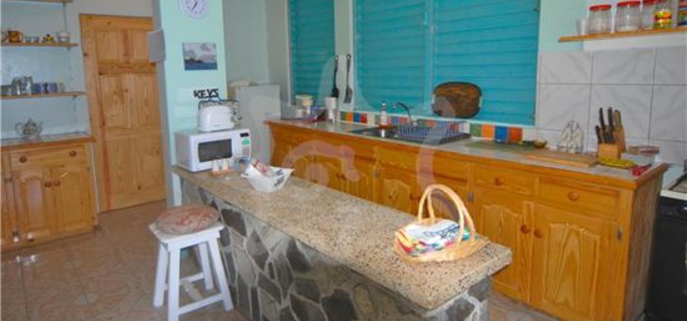 vacation-rentals/st-vincent-and-the-grenadines/bequia/lower-bay/erminas-whole-house