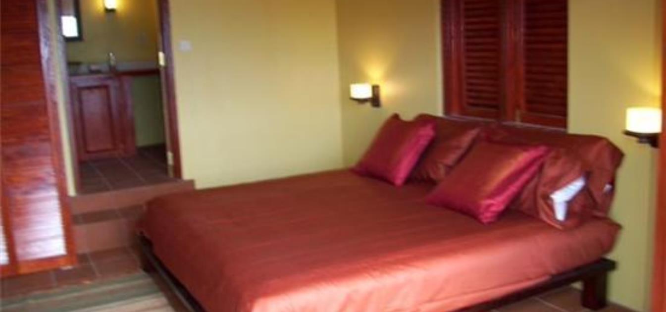 vacation-rentals/st-vincent-and-the-grenadines/bequia/lower-bay/sweet-retreat-hotel-green-room