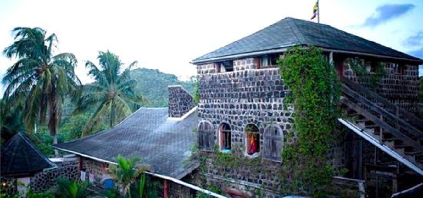 vacation-rentals/st-vincent-and-the-grenadines/bequia/mount-pleasant/historic-bequia-estate