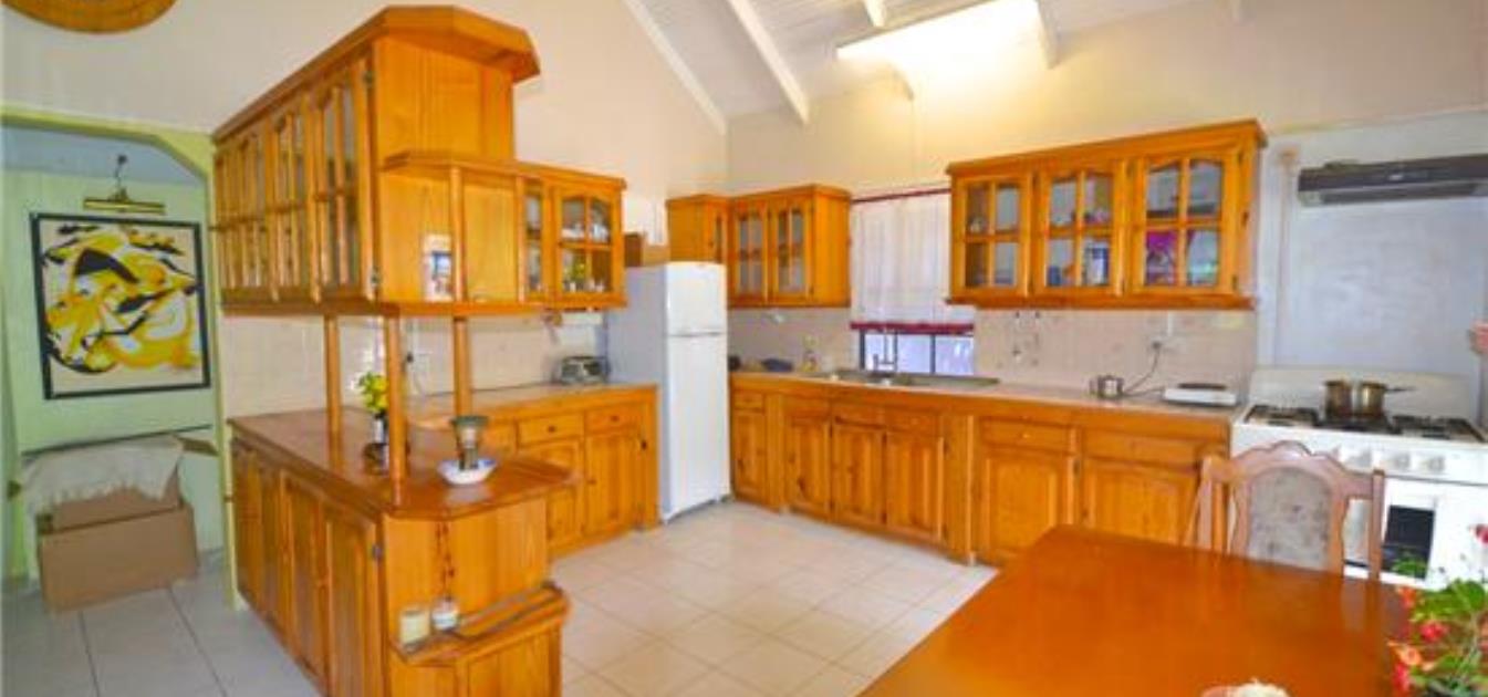 vacation-rentals/st-vincent-and-the-grenadines/bequia/hope-bay/camel-house