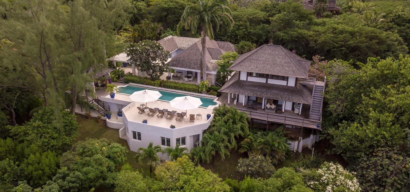 vacation-rentals/st-vincent-and-the-grenadines/mustique/central-hillside/azure