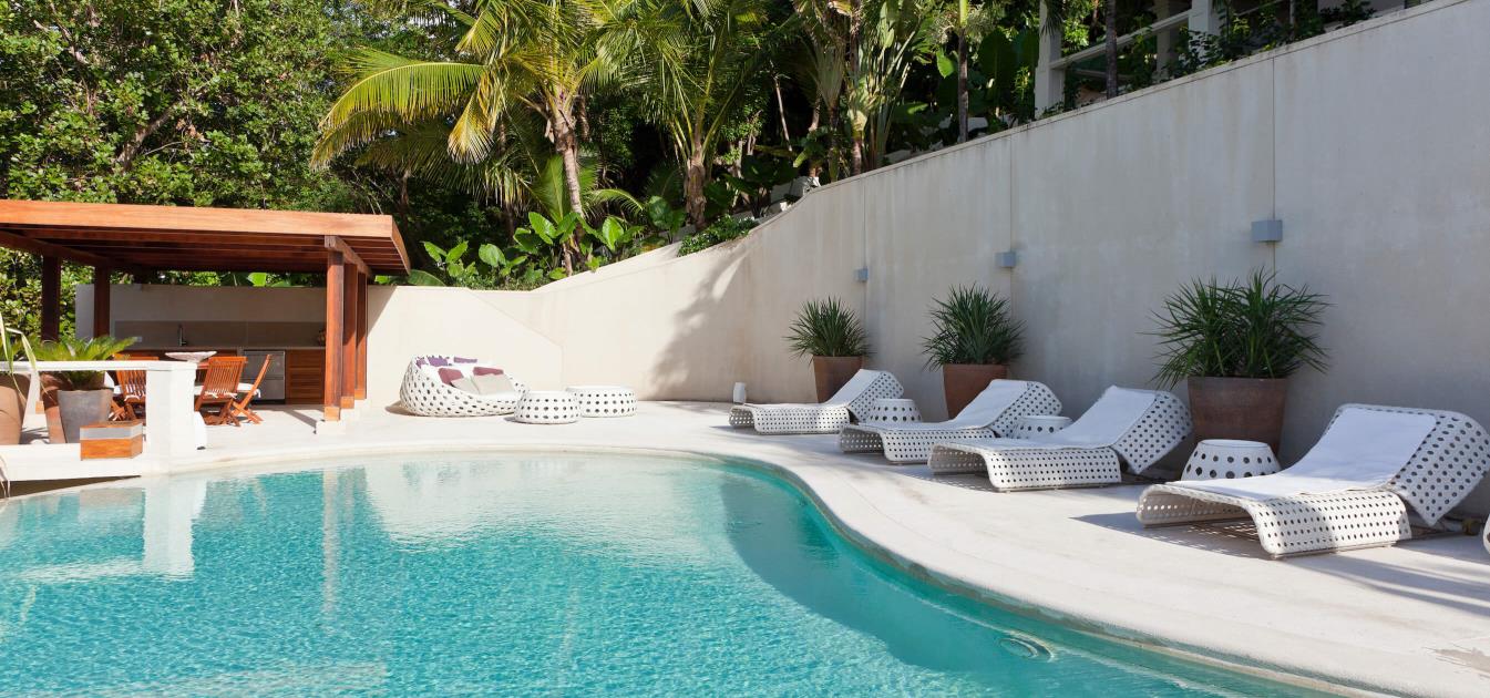 vacation-rentals/st-vincent-and-the-grenadines/mustique/mustique/heron-bay