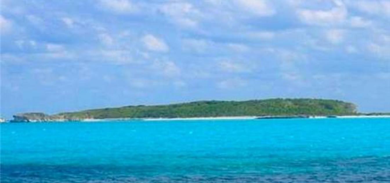 Private Island High Cay