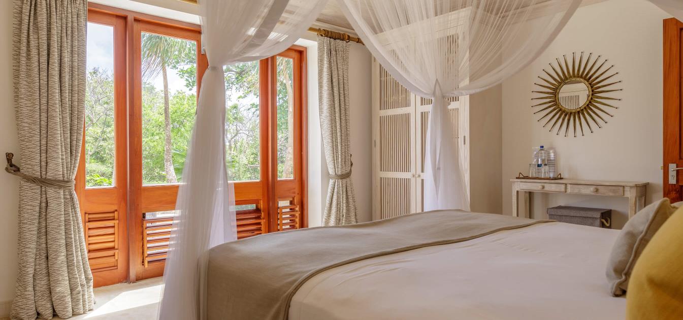 vacation-rentals/st-vincent-and-the-grenadines/mustique/central-hillside/ti-soleil