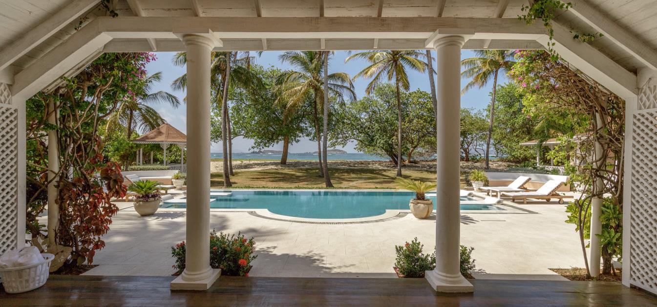vacation-rentals/st-vincent-and-the-grenadines/mustique/l'anescoy-bay/ultramarine