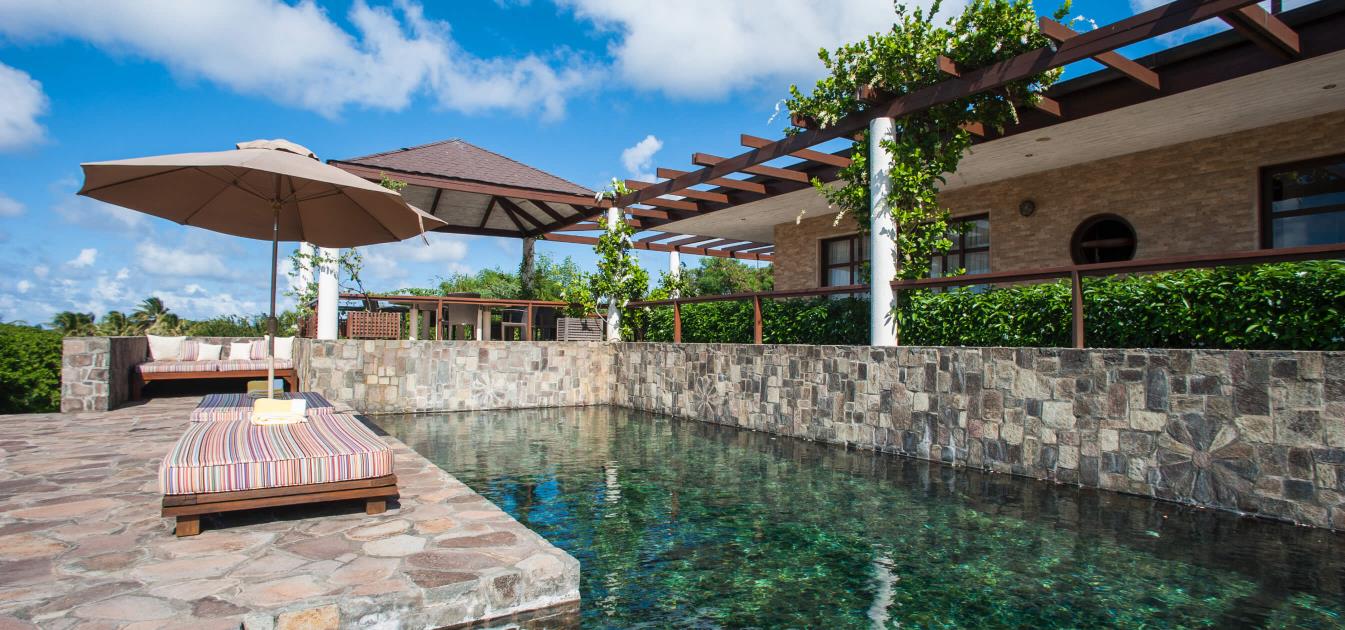 vacation-rentals/st-vincent-and-the-grenadines/mustique/endeavour-bay/wyler-house