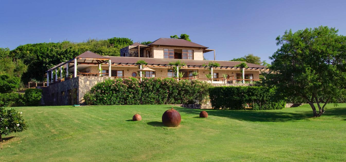 vacation-rentals/st-vincent-and-the-grenadines/mustique/endeavour-bay/wyler-house