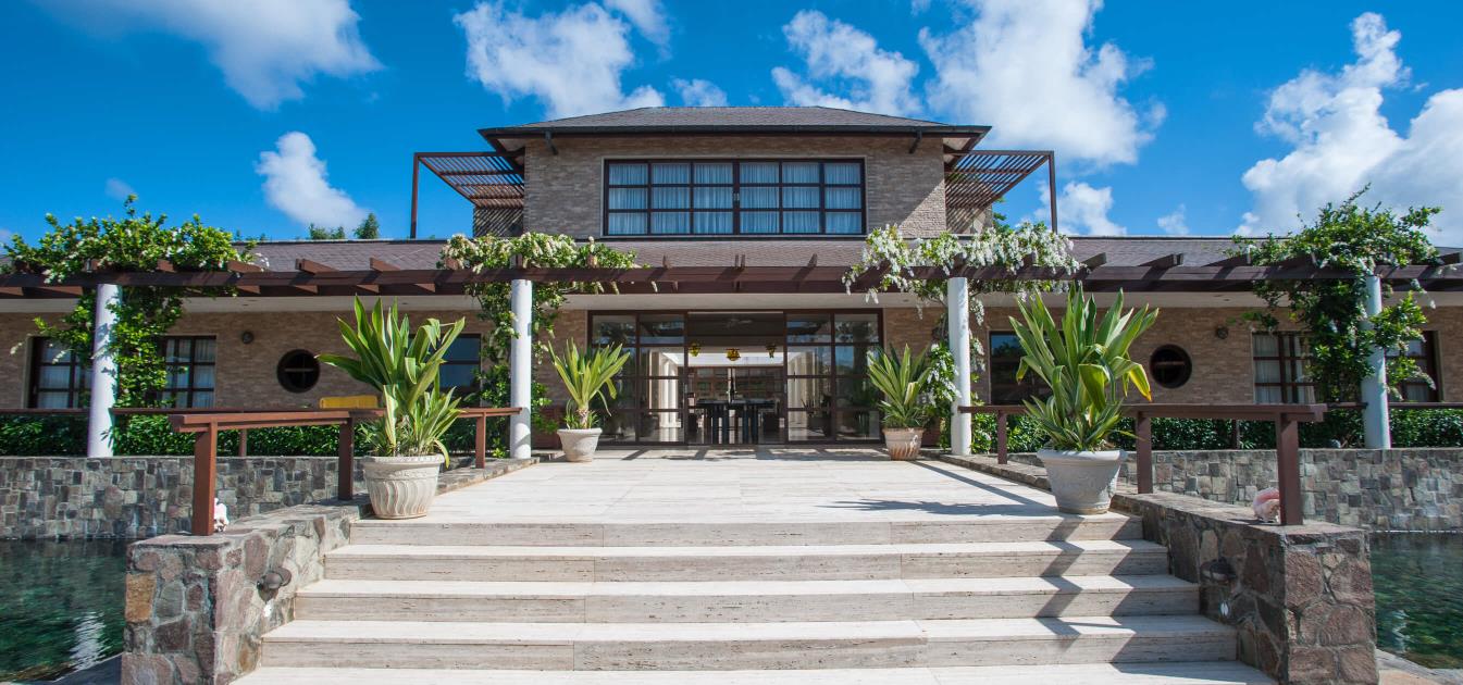 vacation-rentals/st-vincent-and-the-grenadines/mustique/endeavour-bay/wyler-house