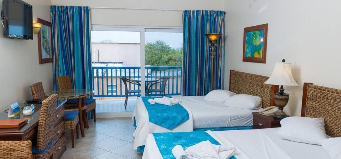 vacation-rentals/barbados/barbados/saint-lawrence-gap/rostrevor-hotel