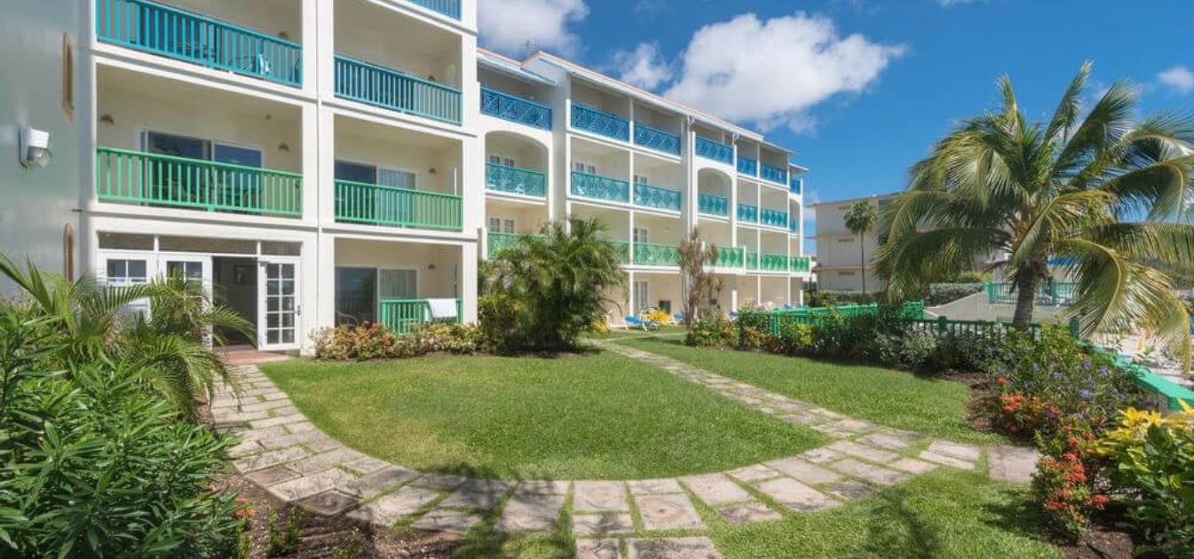 vacation-rentals/barbados/barbados/saint-lawrence-gap/rostrevor-hotel