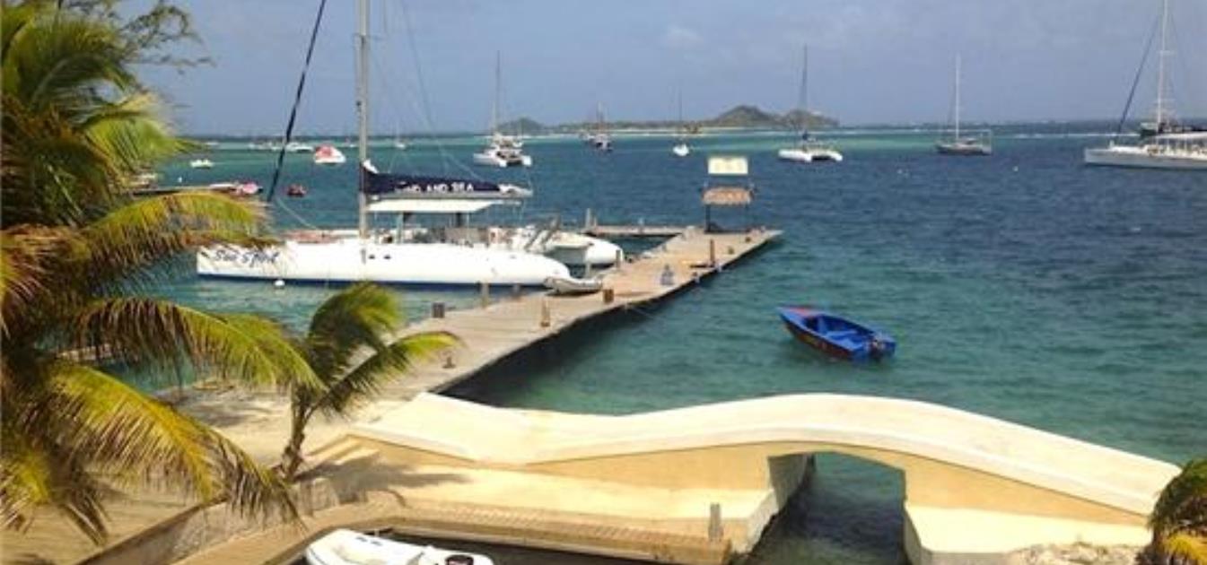 vacation-rentals/st-vincent-and-the-grenadines/union-island/clifton/bougainvilla-hotel