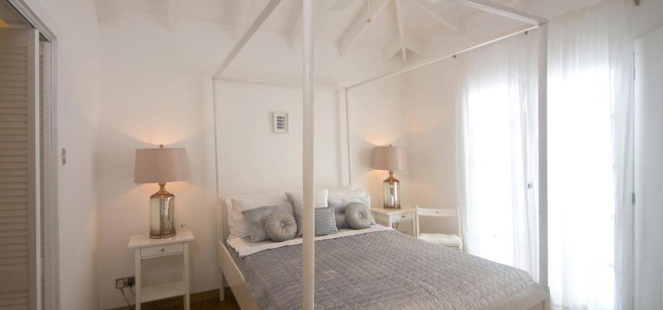 vacation-rentals/st-vincent-and-the-grenadines/bequia/belmont/octopus-villa-one-(longer-bookings-only)