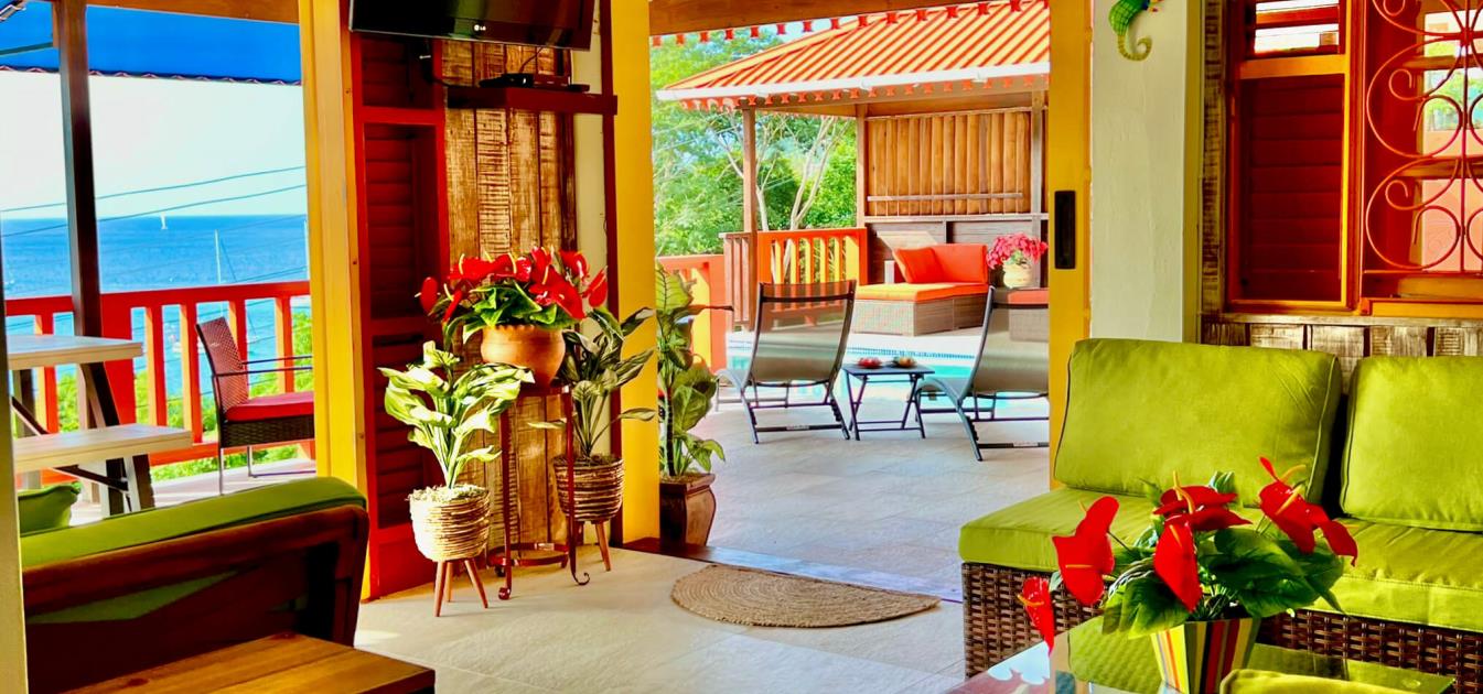 vacation-rentals/st-vincent-and-the-grenadines/bequia/princess-margaret/princess-margaret-beachfront-flamingo