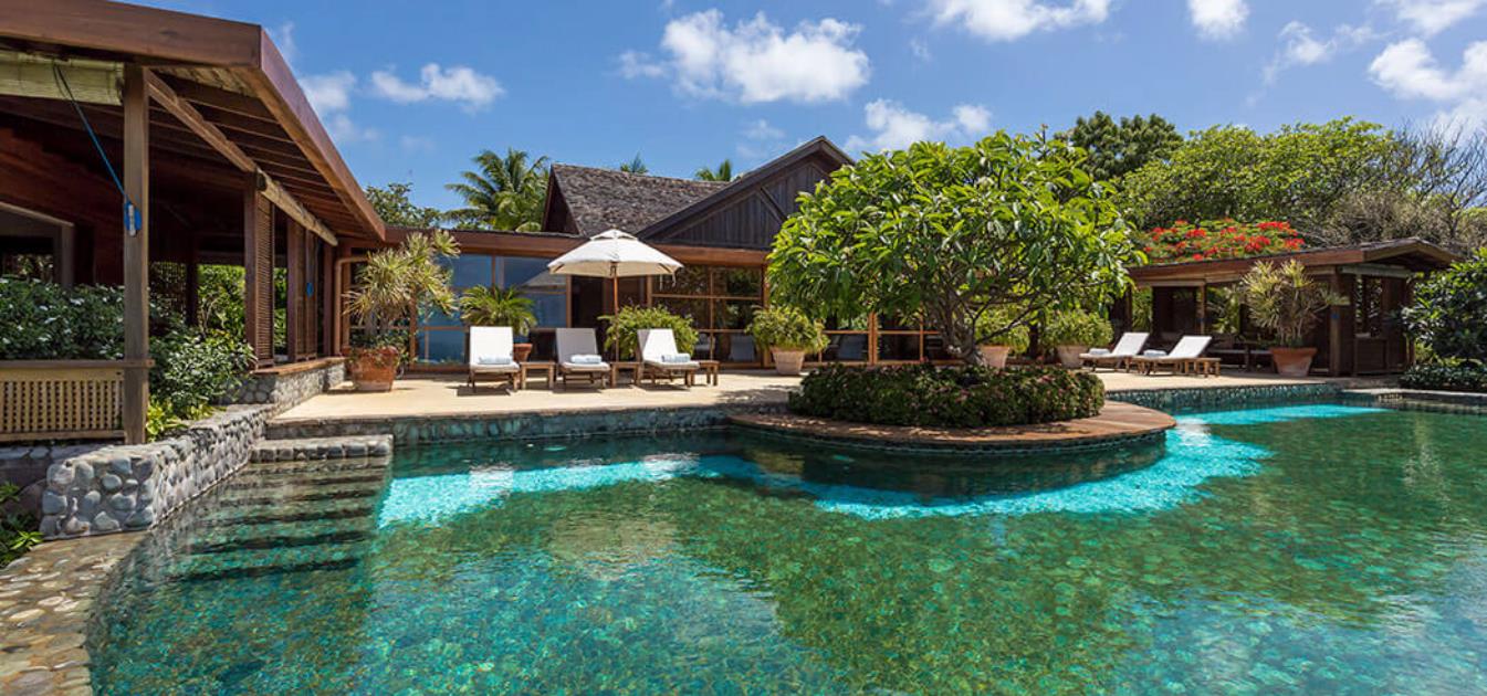 vacation-rentals/st-vincent-and-the-grenadines/mustique/macaroni-bay/serenissima-mustique