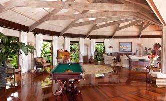 Blackstone - Mustique
