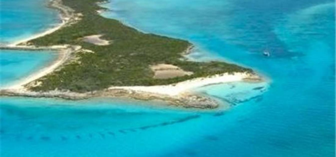 Private Island Leaf Cay