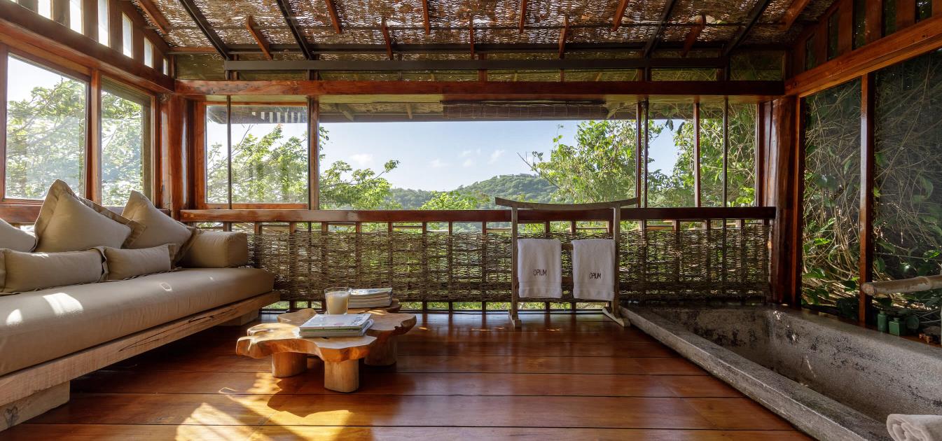 vacation-rentals/st-vincent-and-the-grenadines/mustique/britannia-bay/opium