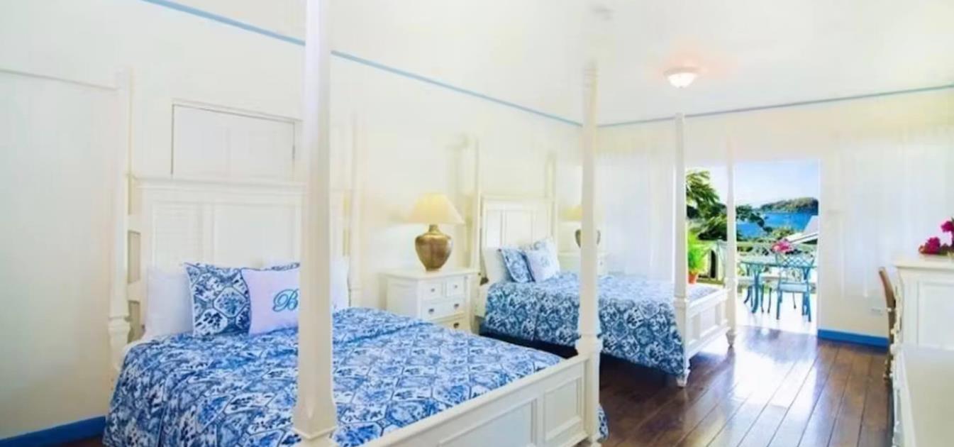 vacation-rentals/st-vincent-and-the-grenadines/st-vincent/india-and-villa-bay/beachcombers-hotel