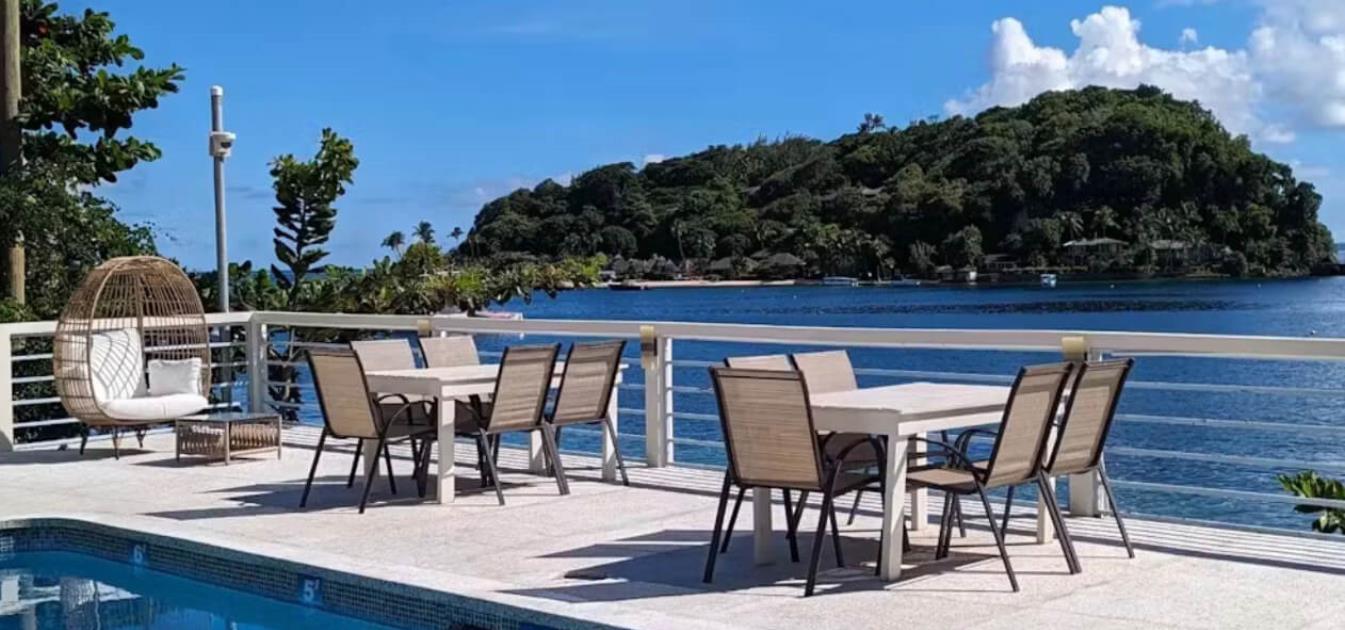 vacation-rentals/st-vincent-and-the-grenadines/st-vincent/india-and-villa-bay/beachcombers-hotel