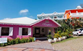 Beachcombers Hotel