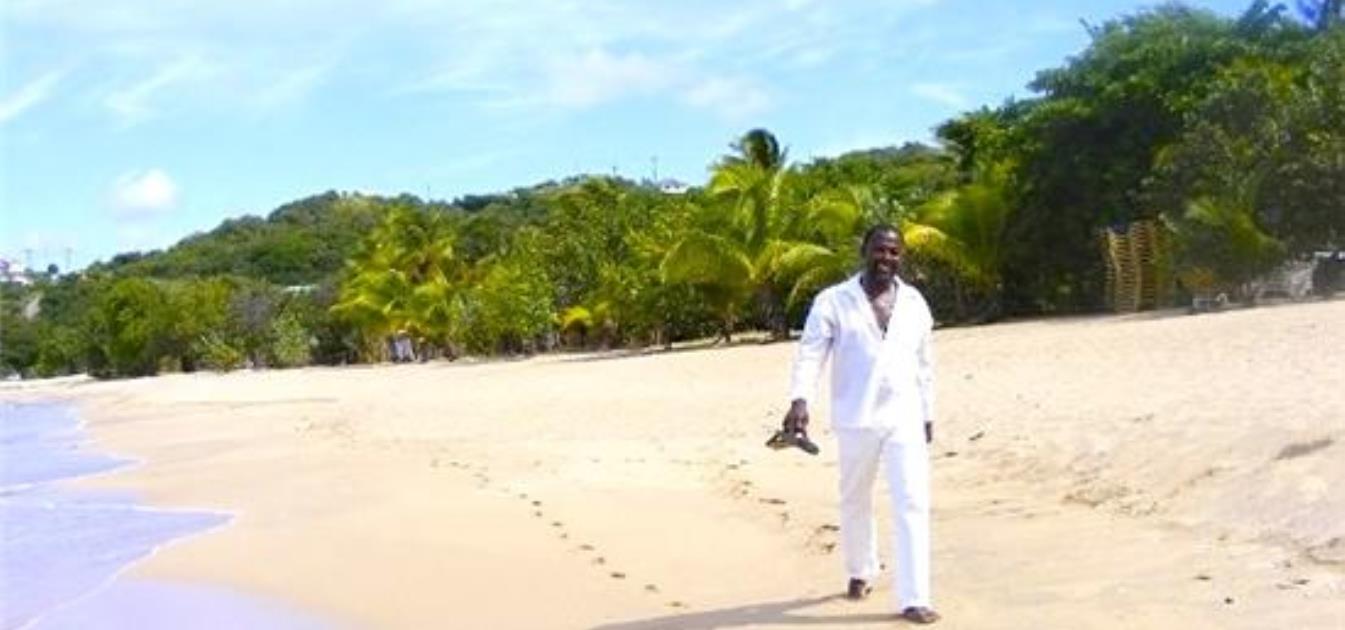 vacation-rentals/st-vincent-and-the-grenadines/mayreau/mayreau/dennis'-hideaway