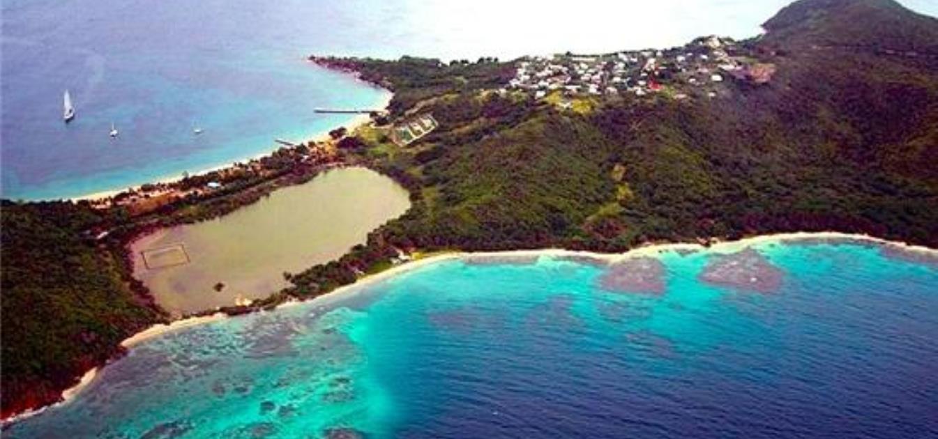 Coral Lagoon Beachfront