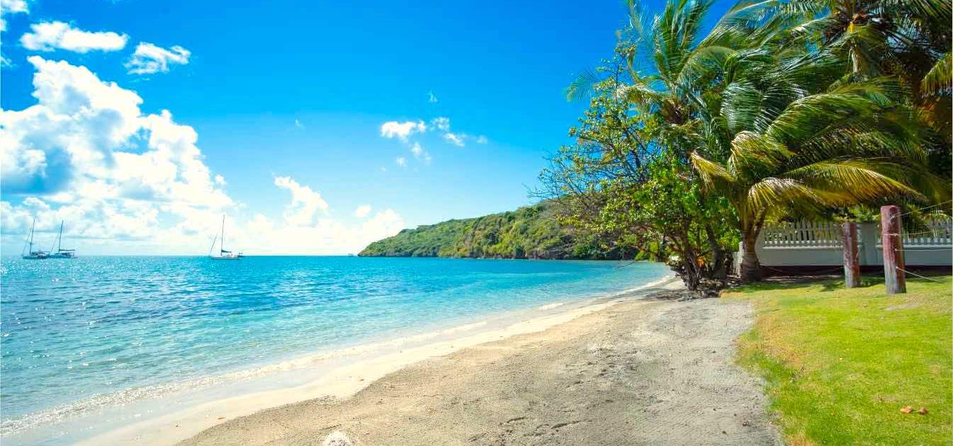 vacation-rentals/grenada/grenada-island/lance-aux-epines/bartholomew-beach-villa