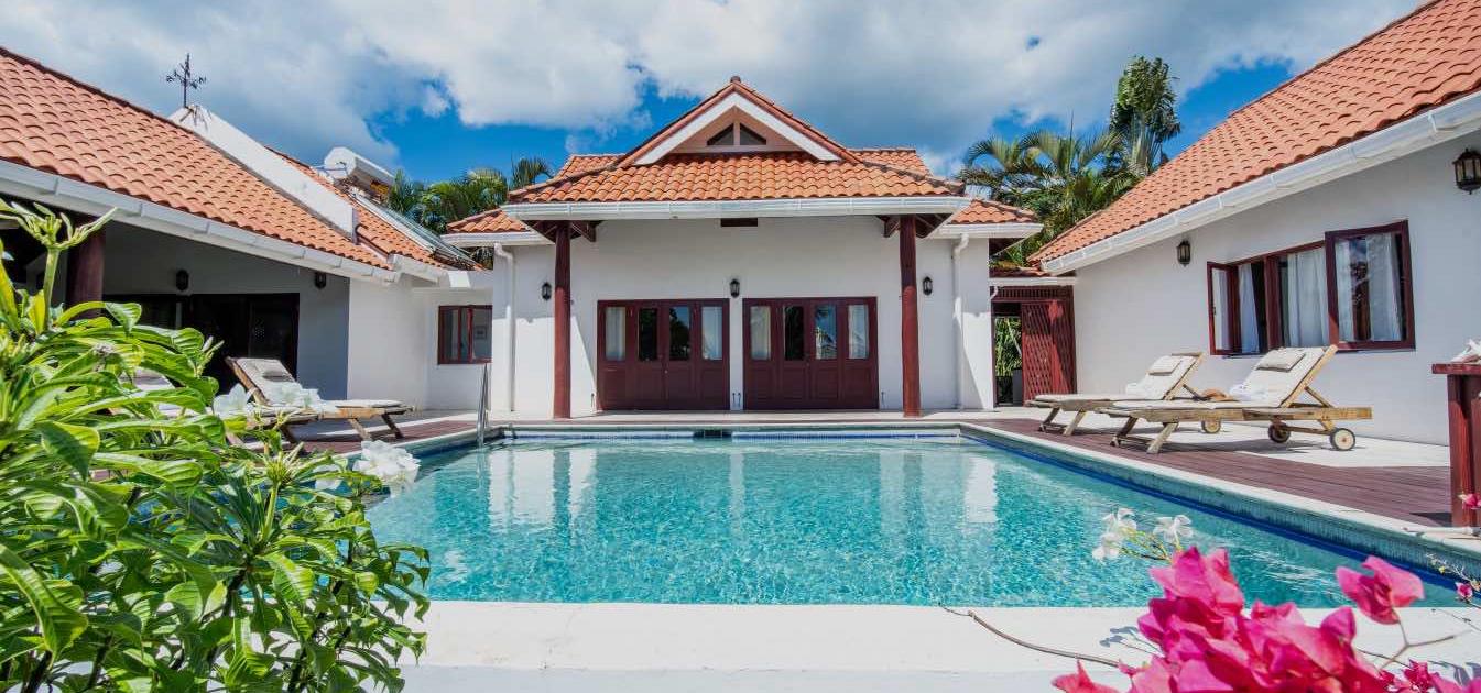 vacation-rentals/grenada/grenada-island/lance-aux-epines/bartholomew-beach-villa