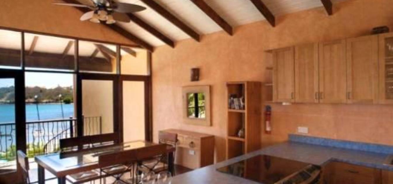 vacation-rentals/grenada/grenada-island/true-blue/blue-bay-villa