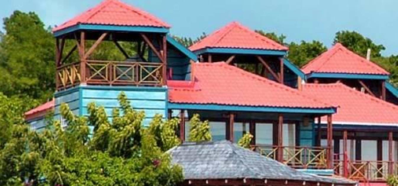 vacation-rentals/grenada/grenada-island/true-blue/blue-bay-tower-room