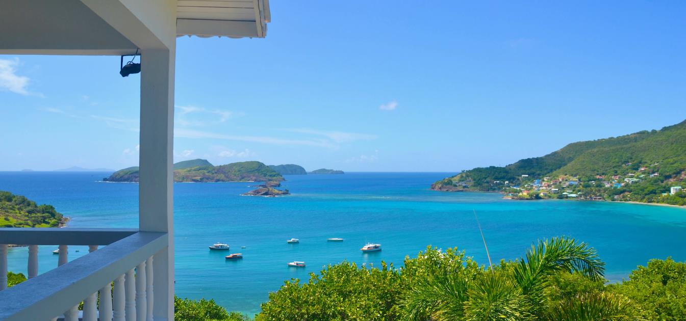 vacation-rentals/st-vincent-and-the-grenadines/bequia/friendship-bay/grenadines-view-villa
