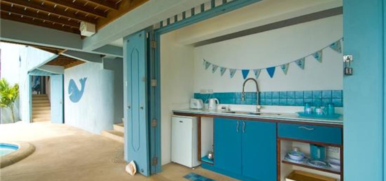 vacation-rentals/st-vincent-and-the-grenadines/bequia/princess-margaret/a-shade-of-blues-studio-'a-night-ashore'