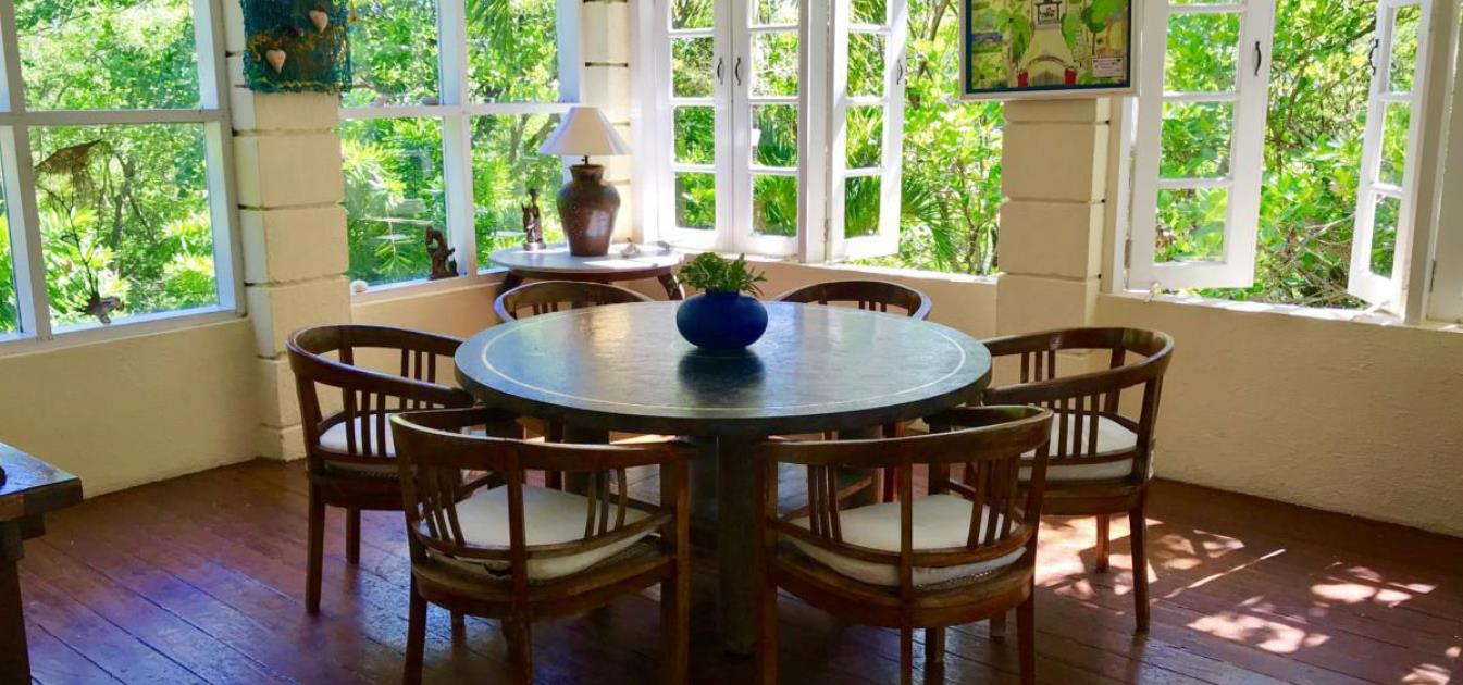 vacation-rentals/st-vincent-and-the-grenadines/mustique/central-hillside/buttercup-house