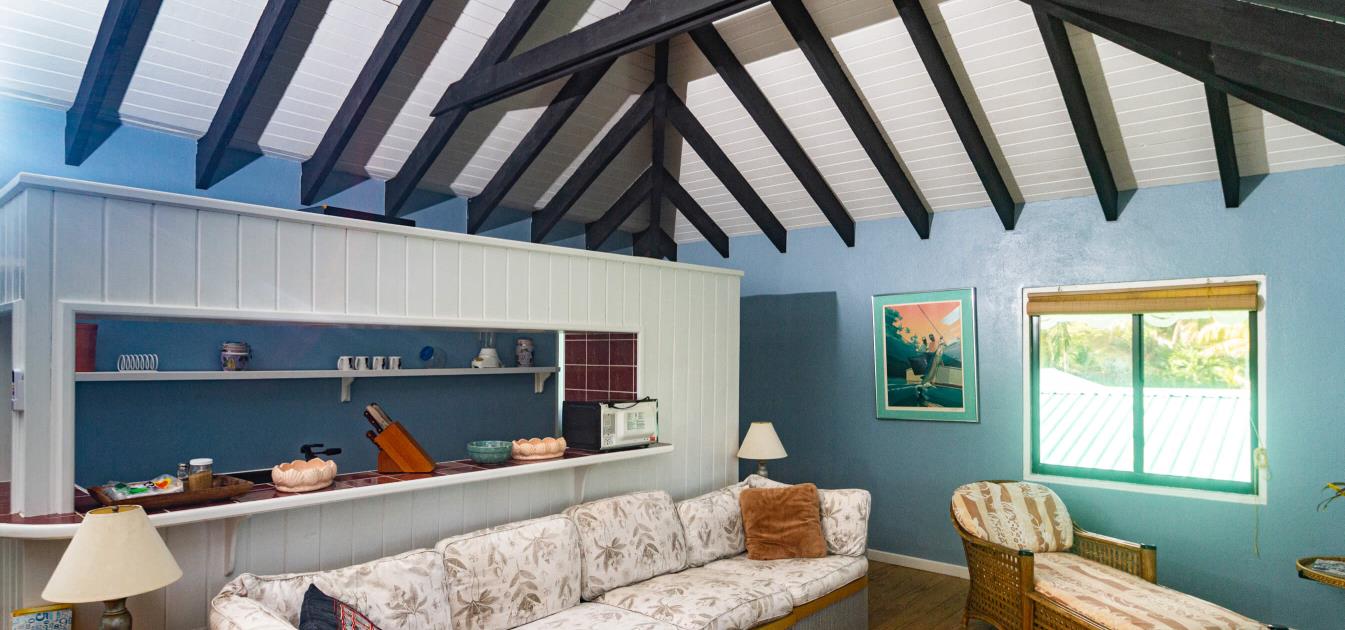 vacation-rentals/st-vincent-and-the-grenadines/bequia/friendship-bay/bequia-beachfront-estate-7-bedroom