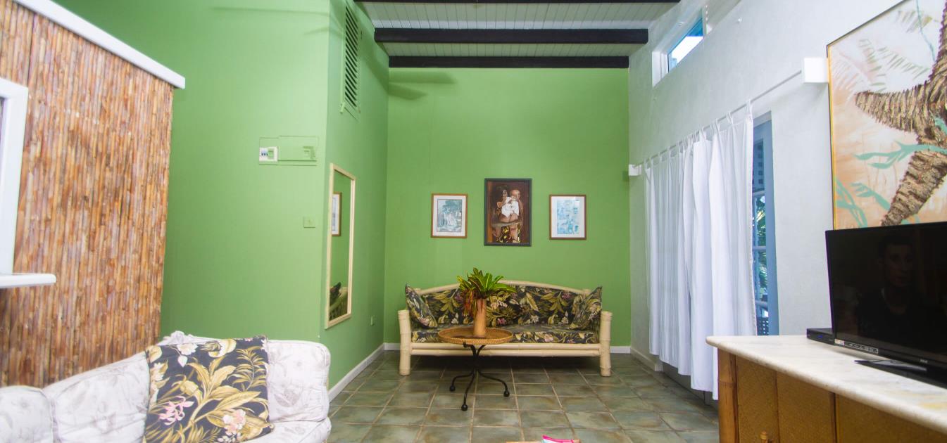 vacation-rentals/st-vincent-and-the-grenadines/bequia/friendship-bay/bequia-beachfront-estate-1-bedroom-apartment