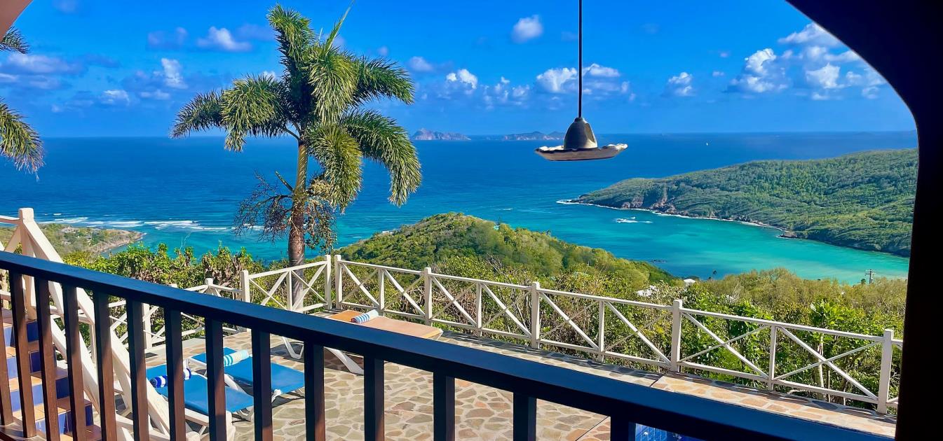 vacation-rentals/st-vincent-and-the-grenadines/bequia/spring/spring-top-house