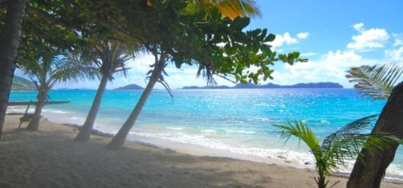 vacation-rentals/st-vincent-and-the-grenadines/bequia/moonhole/moonhole-agnew-hall