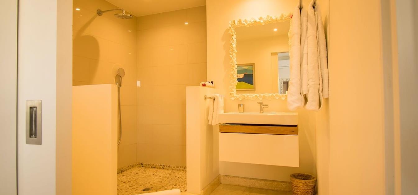 The Liming Luxury Beachfront Cottage 1 Bed