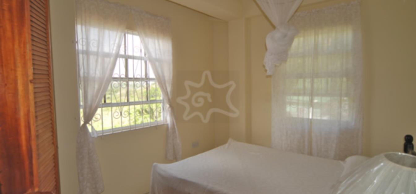 vacation-rentals/st-vincent-and-the-grenadines/bequia/lower-bay/hill-top-lower