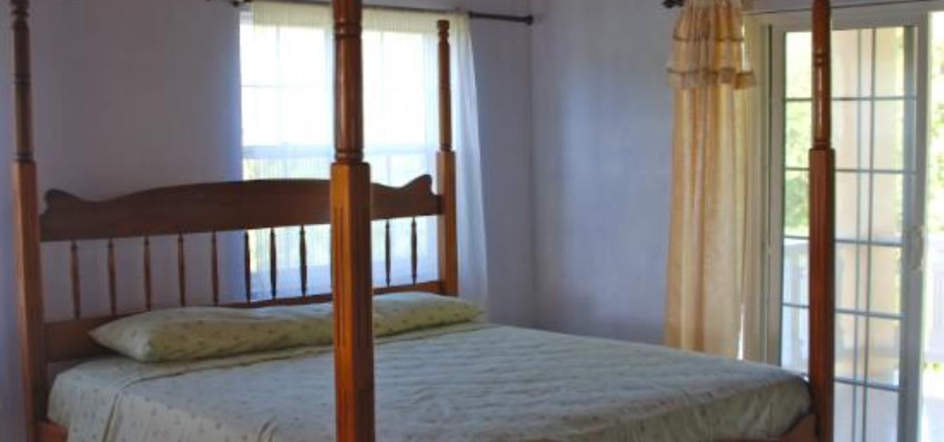 vacation-rentals/st-vincent-and-the-grenadines/bequia/spring/j-and-j-villa